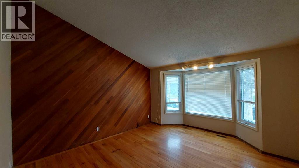 821 Whitemont photo 5