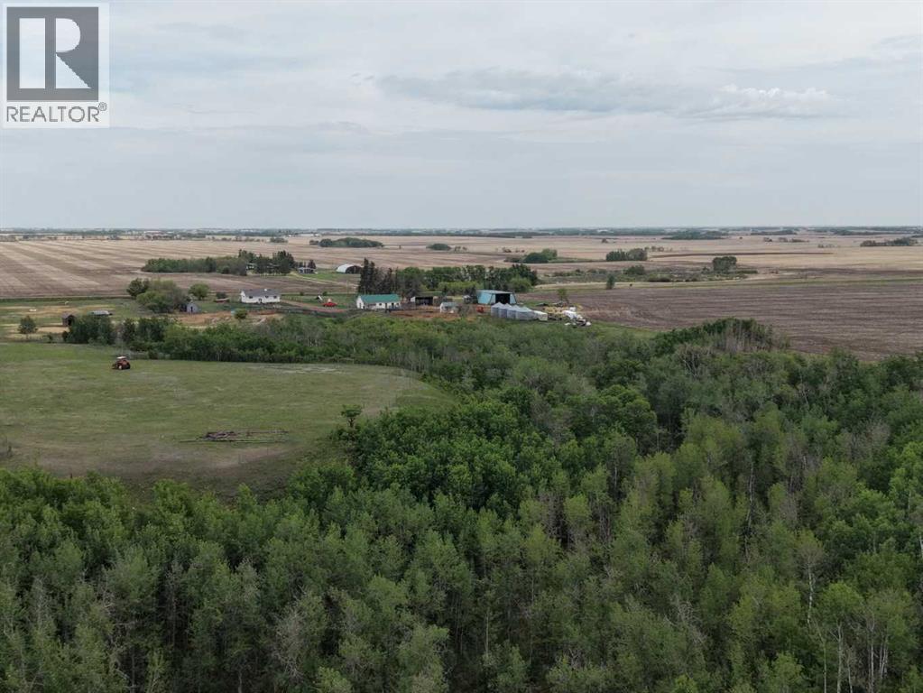 14123 Township Road 404 photo 2