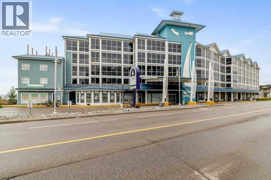 5100 Lakeshore Unit 401