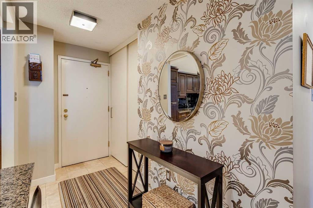 133 25 Unit 6E photo 3