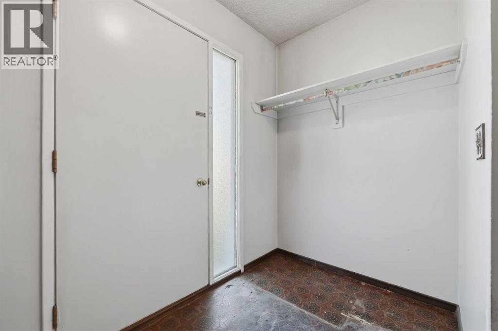222 Marlborough photo 2