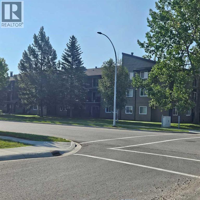 5611 10 Avenue Unit 105A
