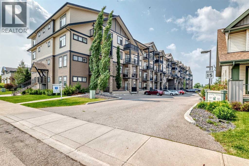 117 Copperpond Unit 101