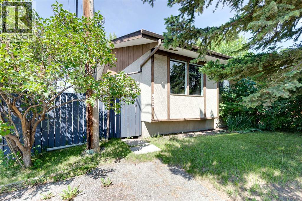 933 Marcombe