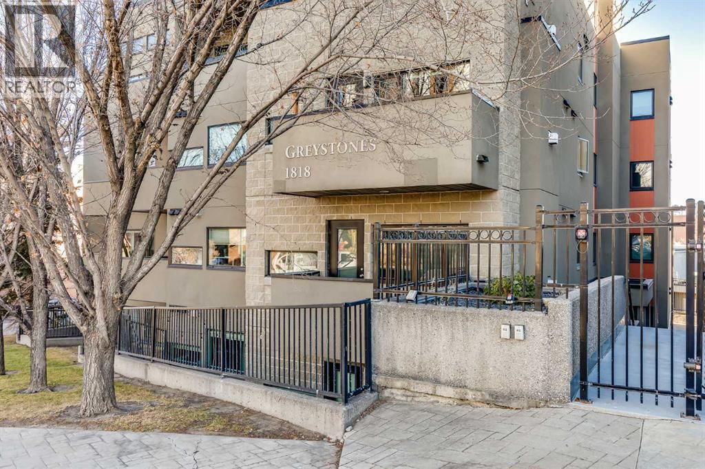 1818 14 Unit 206