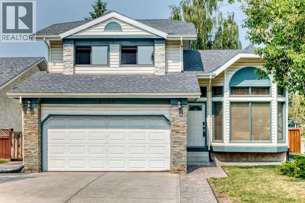 2509 Douglas Woods