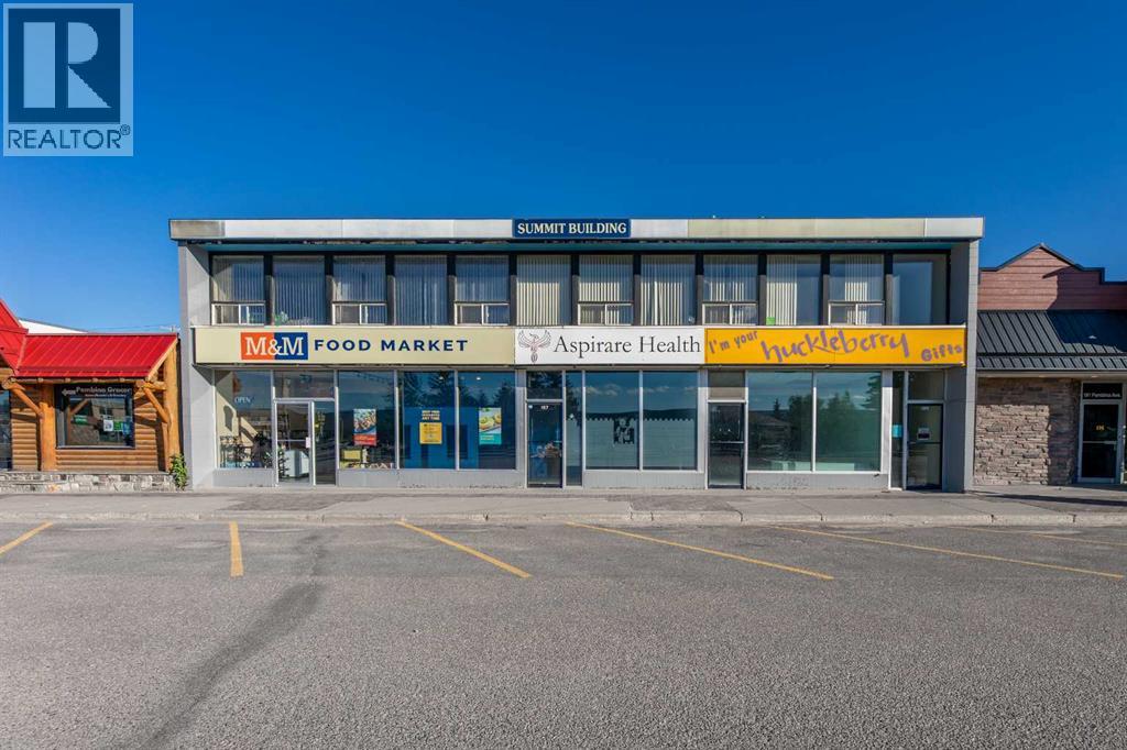 187 Pembina
