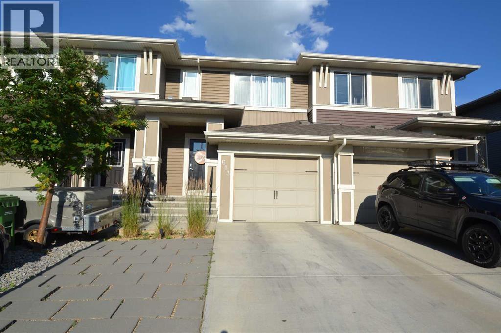 613 Hillcrest