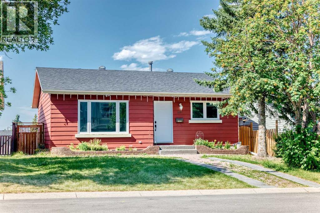 32 Macewan Park