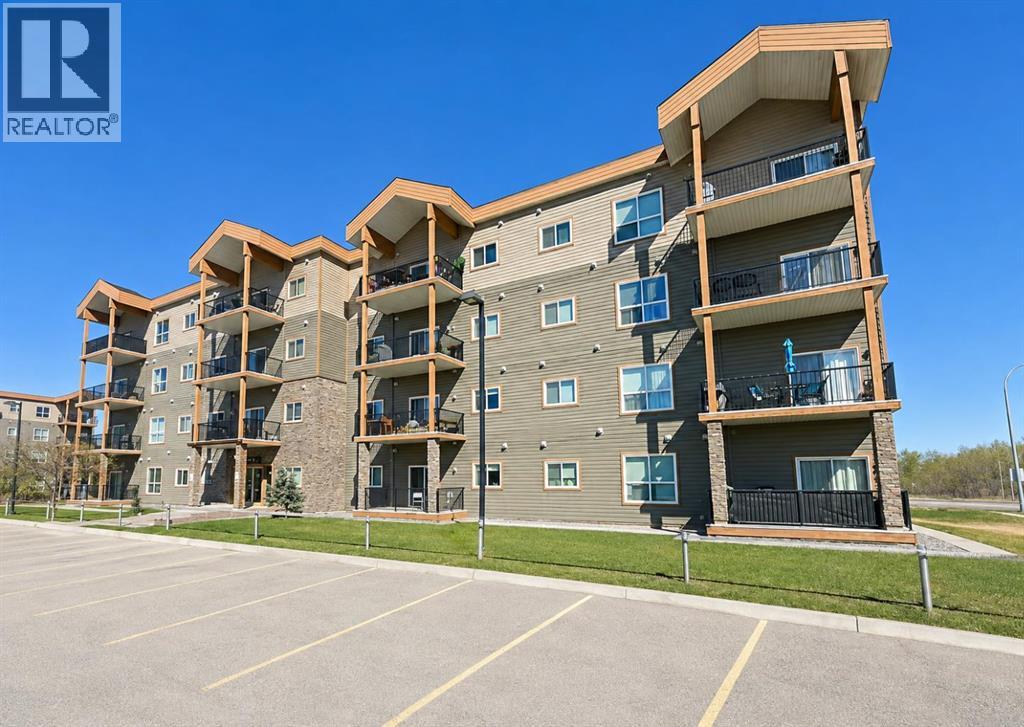 9229 Lakeland Drive Unit 208