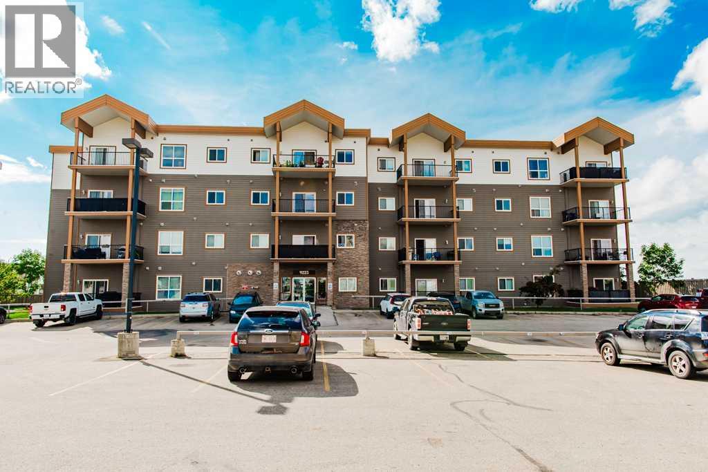 9225 LAKELAND DR Unit 203