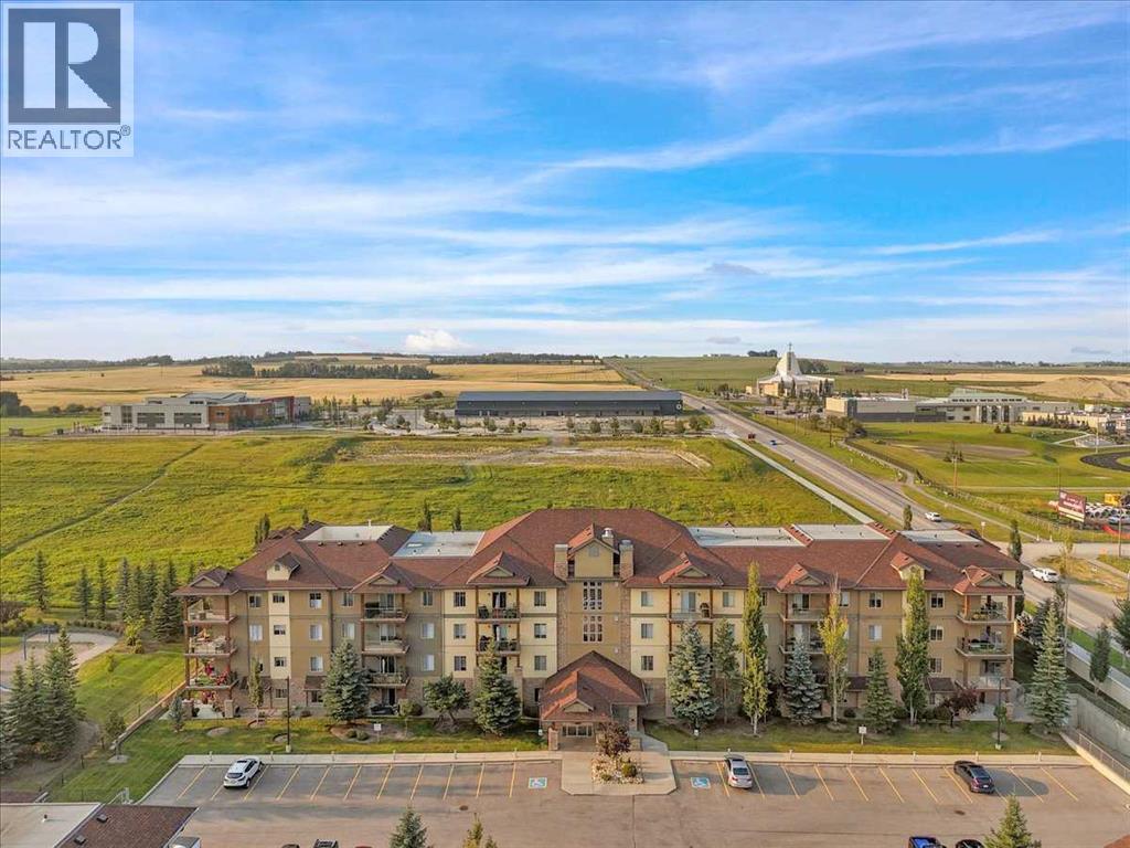 92 Crystal Shores Unit 4410