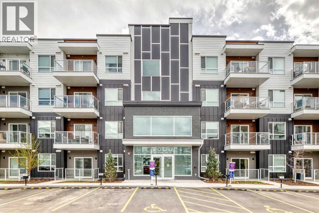 550 Belmont Unit 4315
