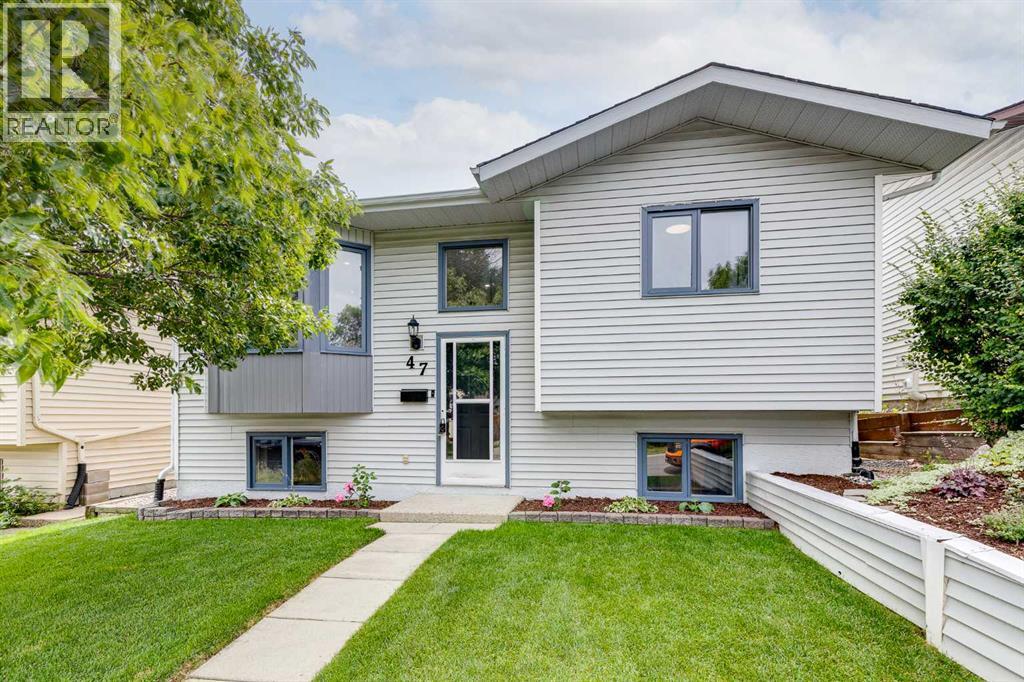 47 Macewan Meadow