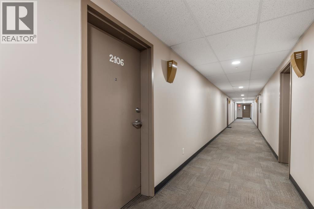 700 Willowbrook Unit 2106