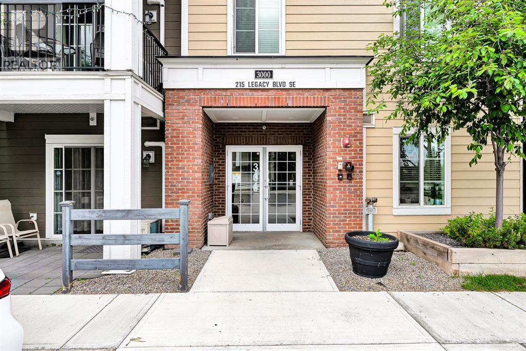 215 Legacy Unit 3305