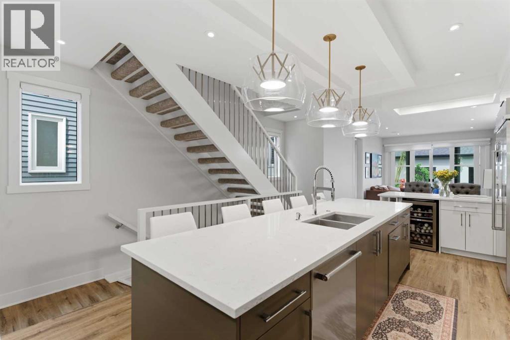 438 13 photo 5