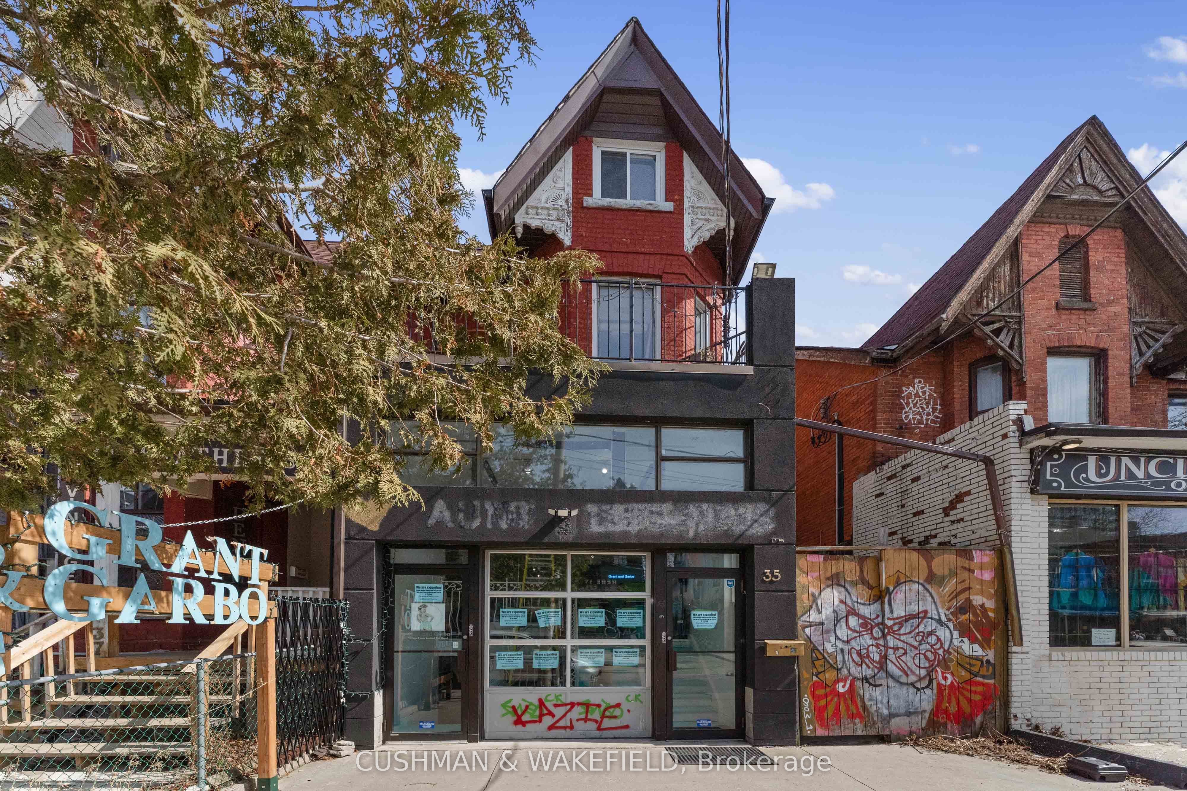 25 Kensington photo 2