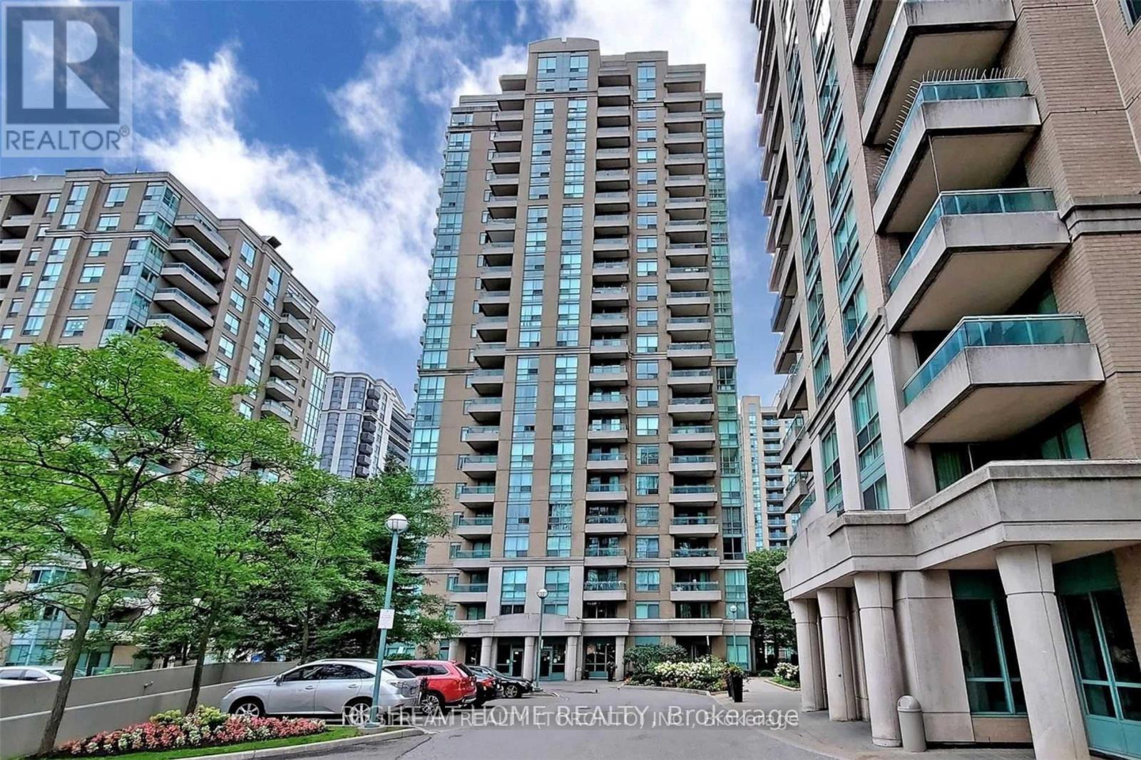 3 Pemberton Unit 1706