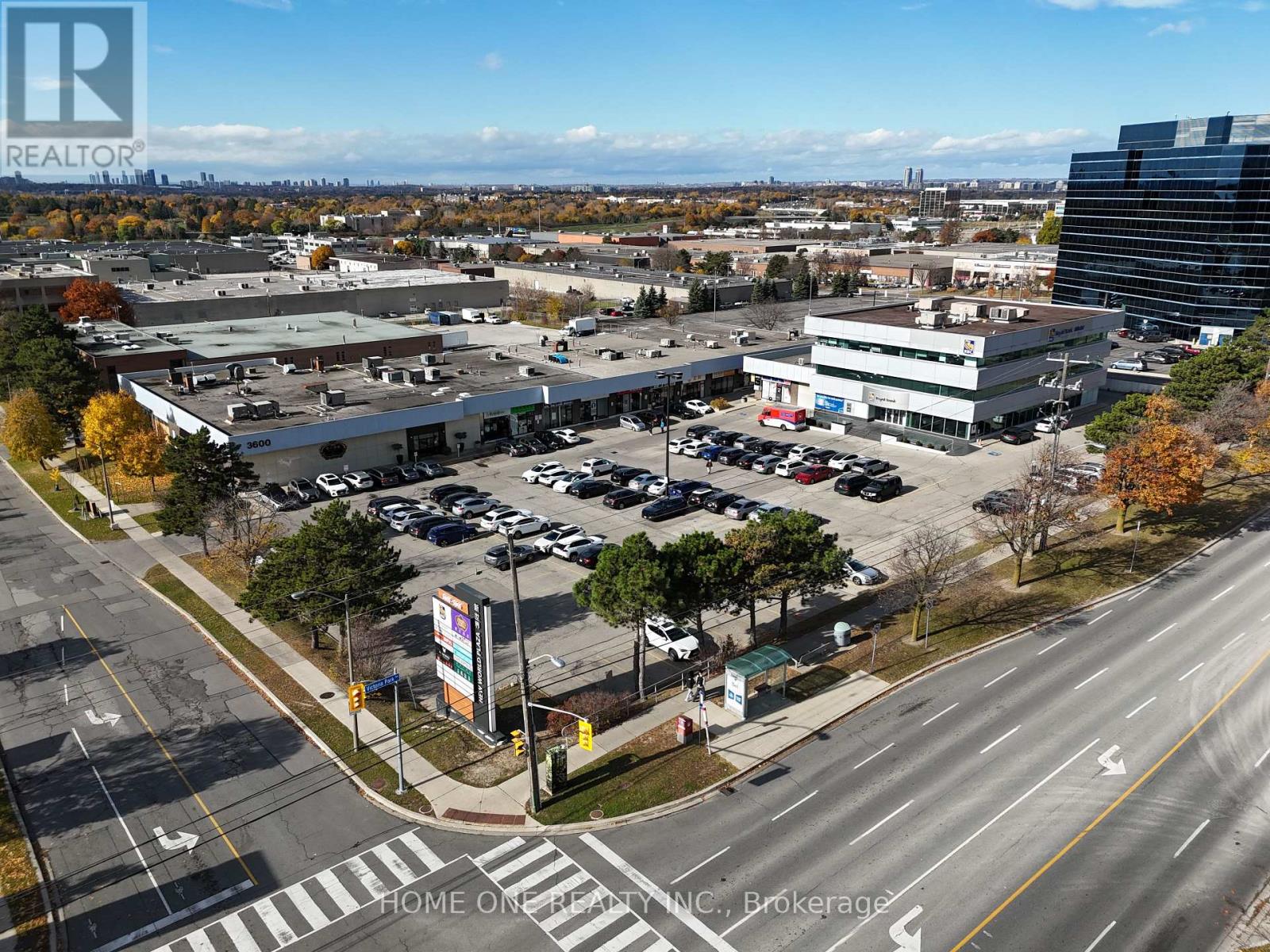 3616 Victoria Park