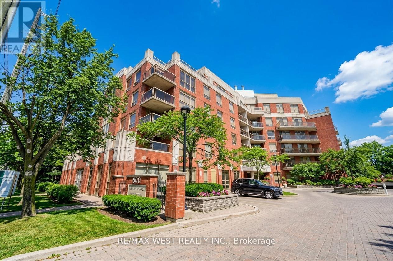 800 Sheppard Unit C1 & C3