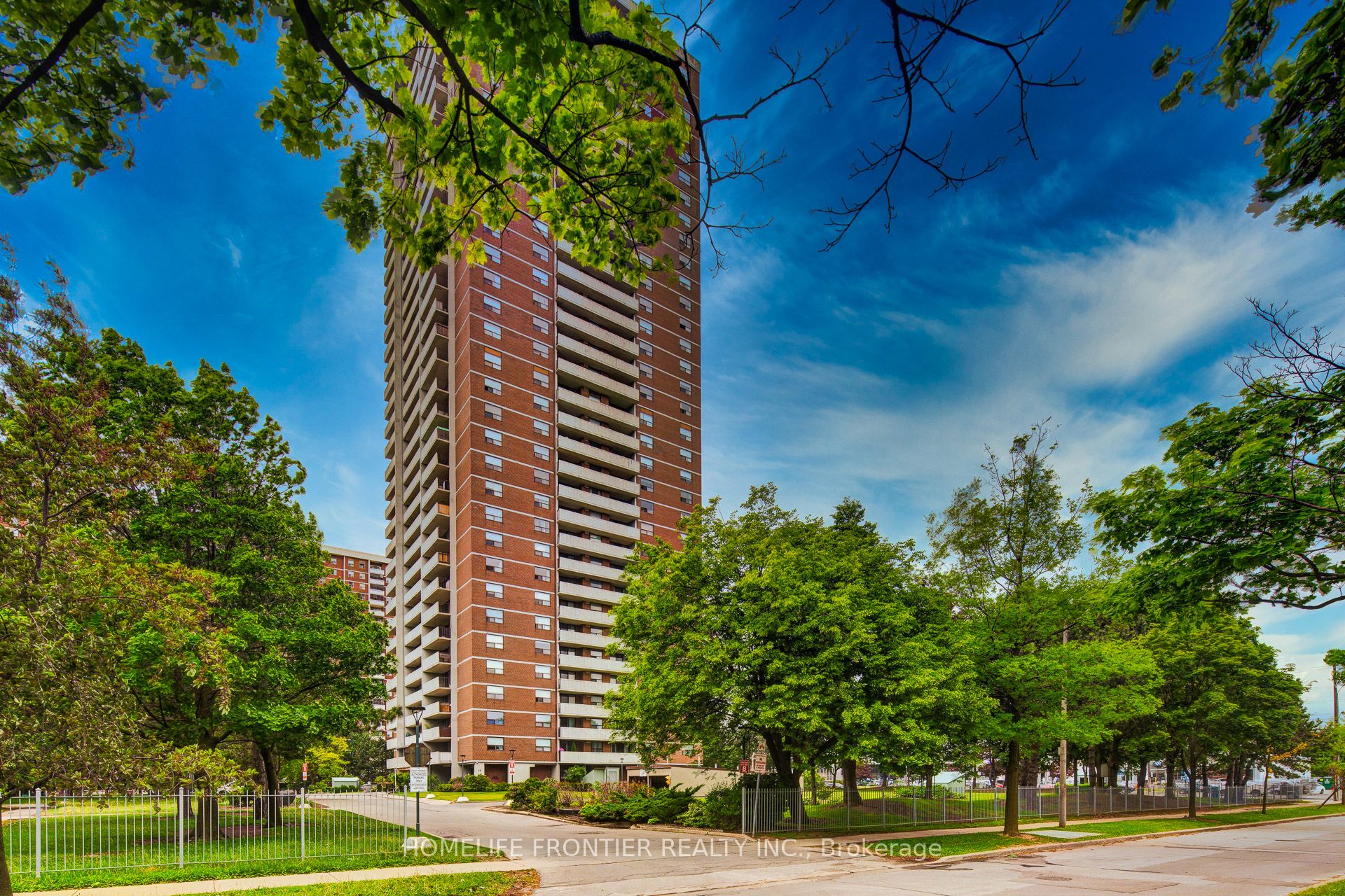 10 Tangreen Unit 608