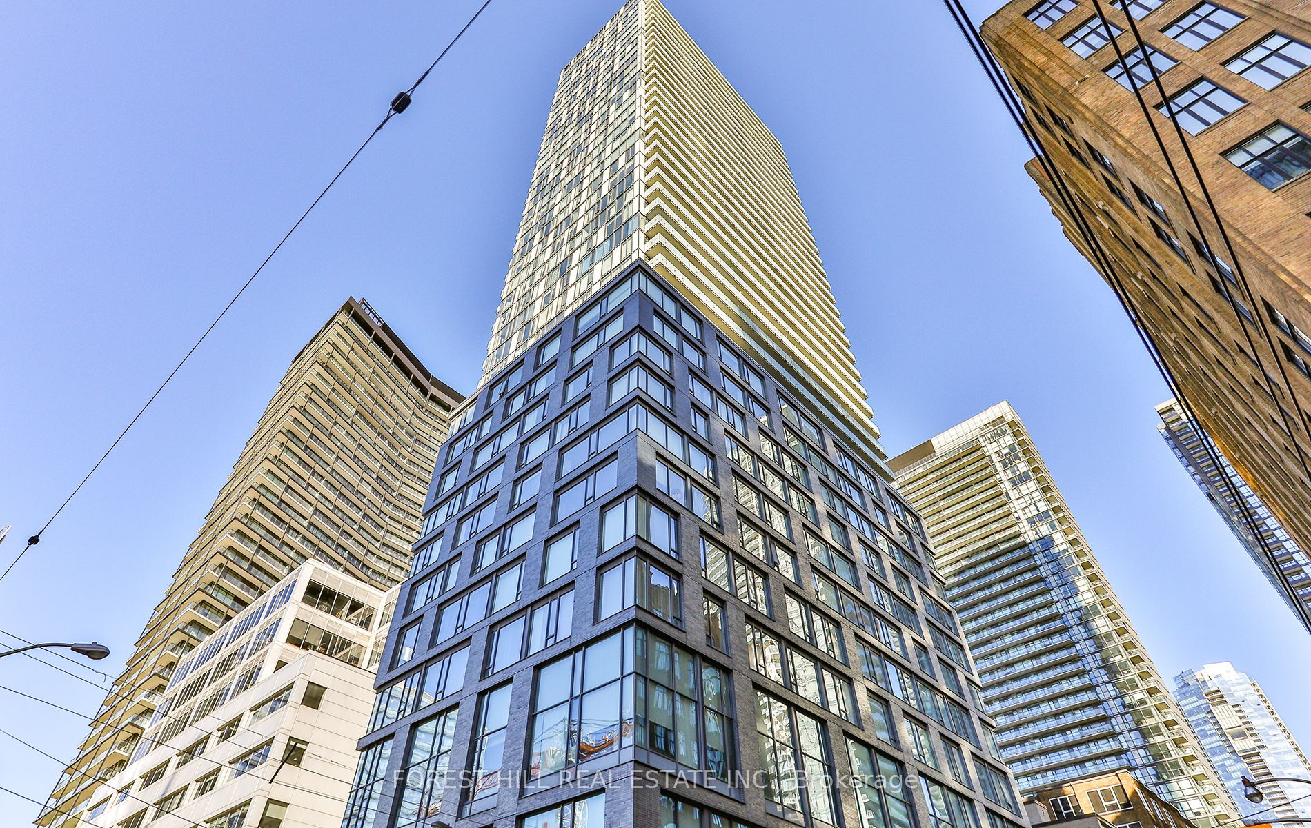 334 Adelaide Unit 206