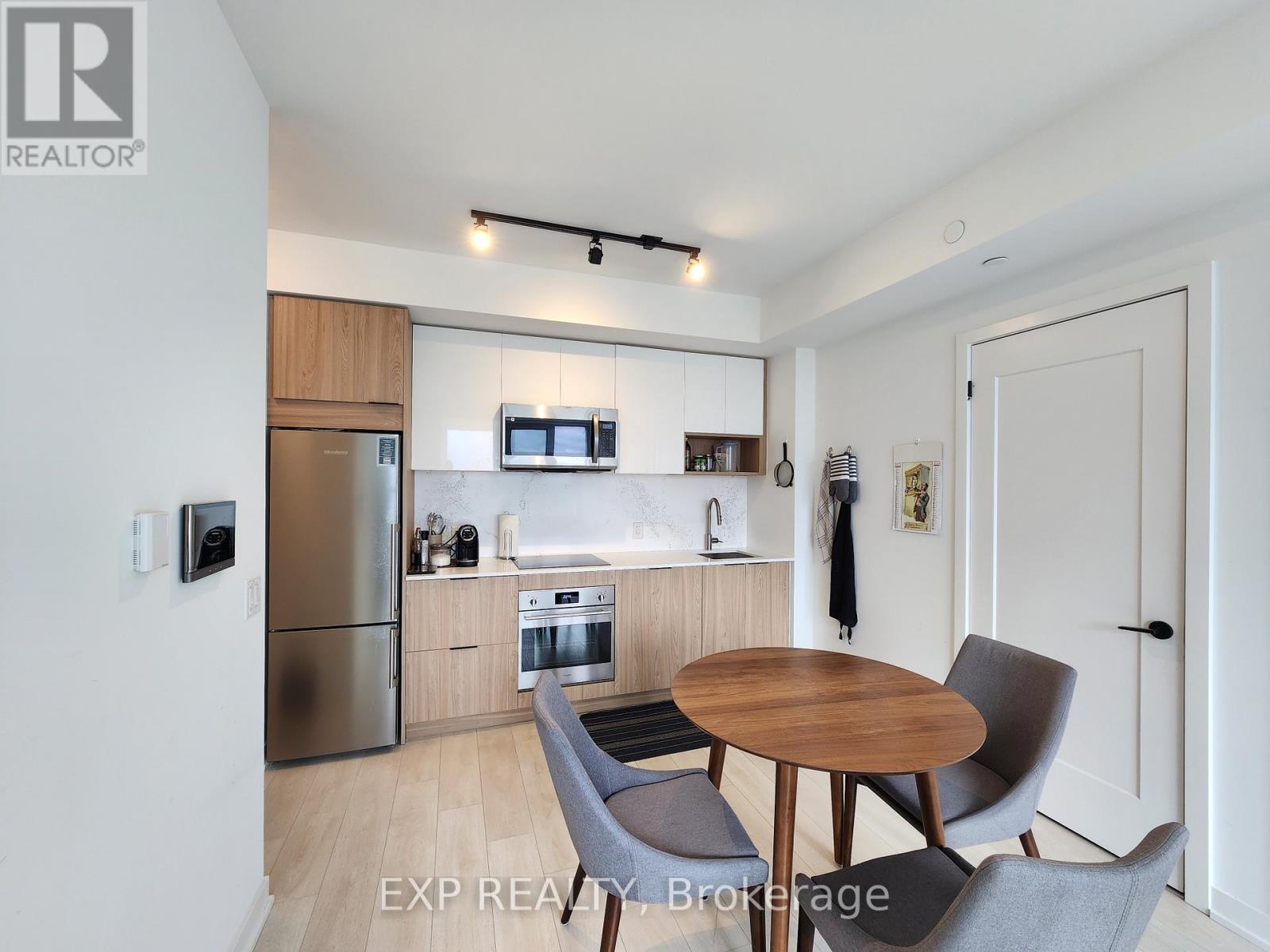 5 Defries Unit 3012