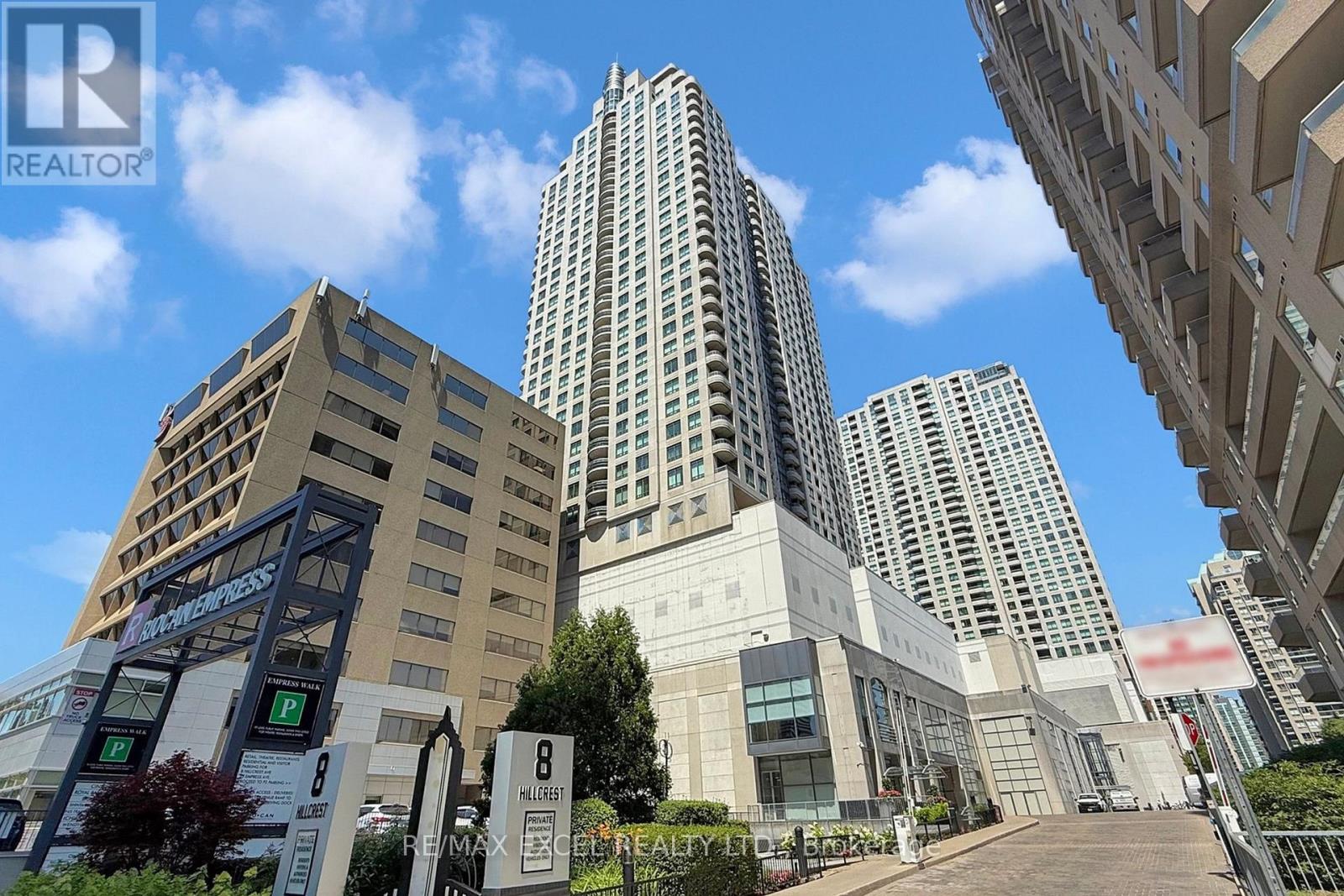 8 Hillcrest Unit 2302