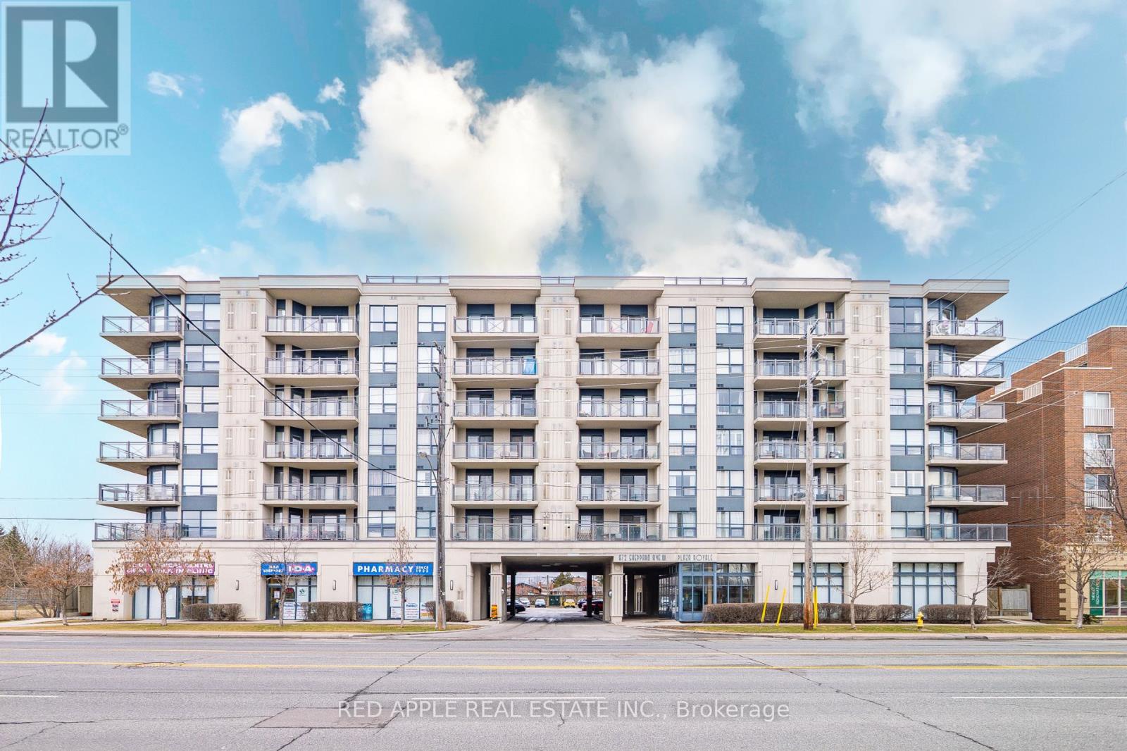 872 Sheppard Unit 204