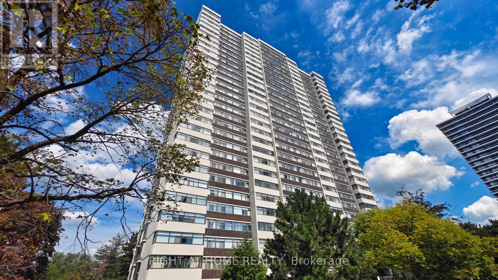 100 Antibes Unit 2805