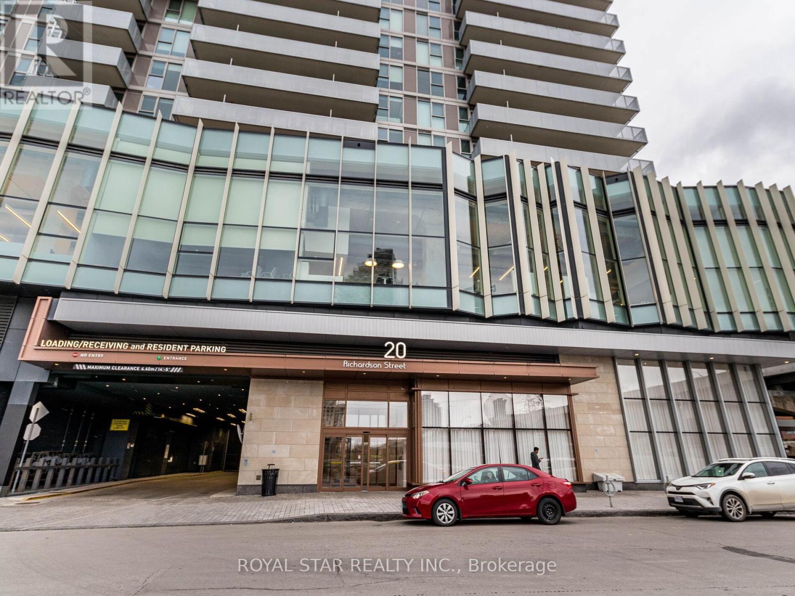20 Richardson Unit 1305