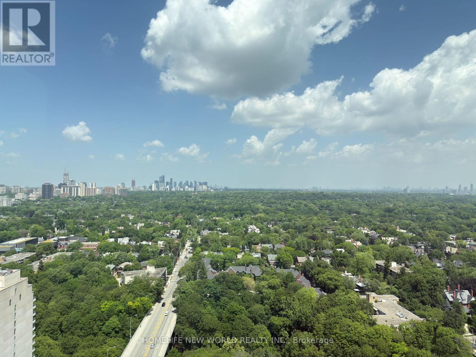609 Sherbourne Unit 2904