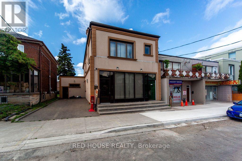658 Vaughan