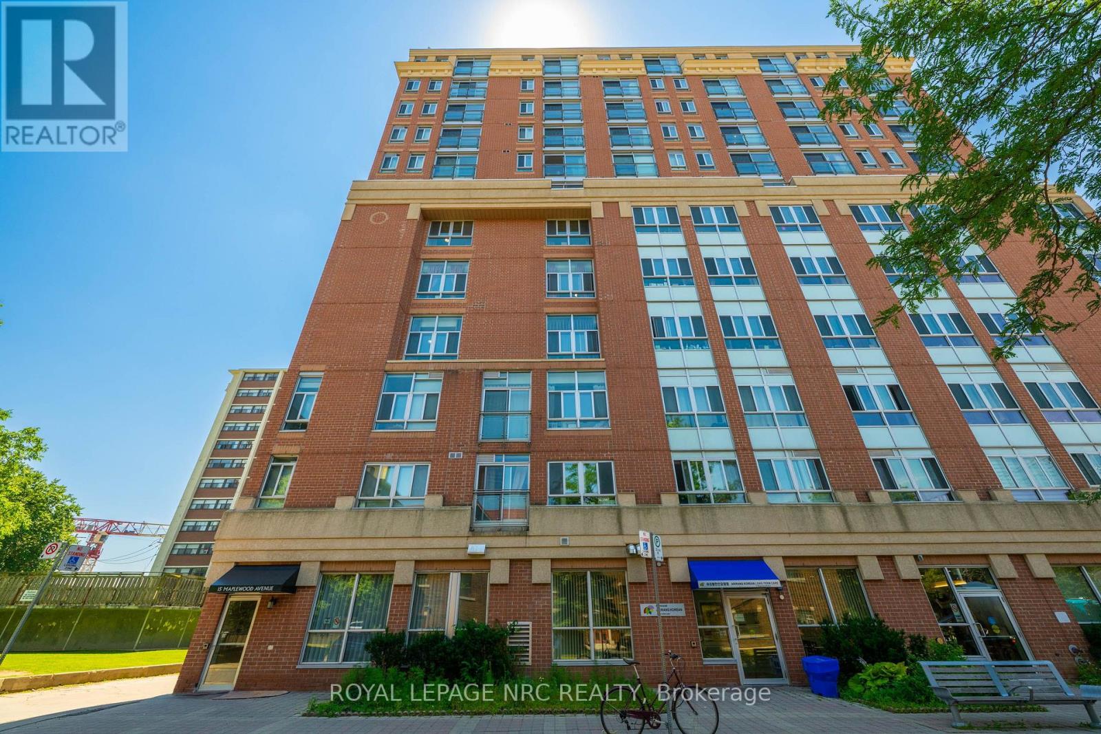 15 Maplewood Unit PH 6