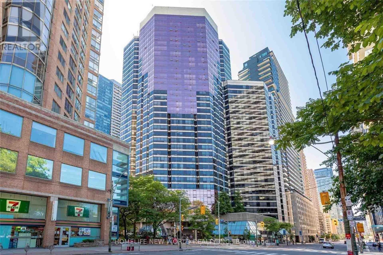 1001 Bay Unit 2012