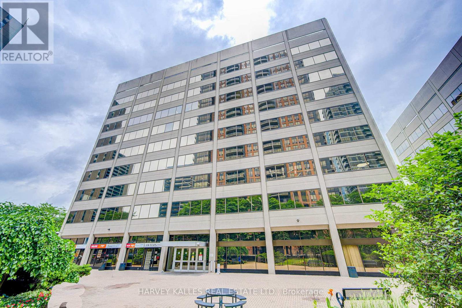 45 Sheppard Unit 908