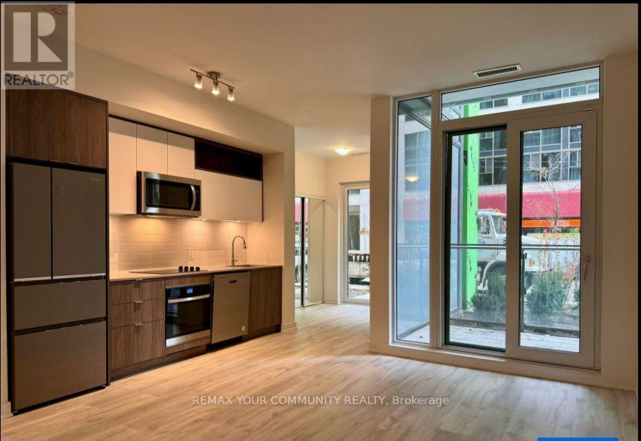 60 Princess Unit 102 SE
