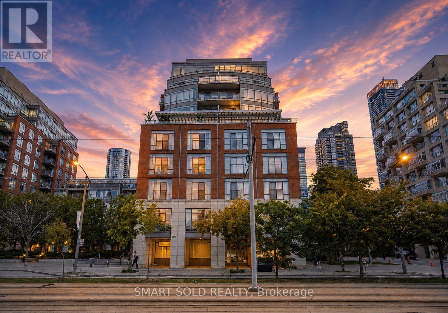 500 Queens Quay W Ph01E, Toronto, ON M5V 3K8, Stouffville