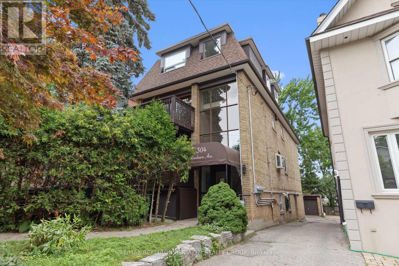 304 Roselawn