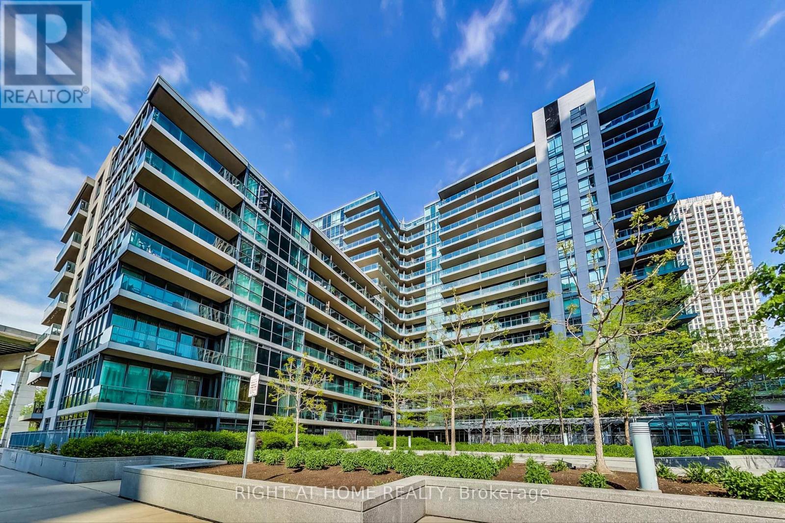 209 Fort York Unit 656
