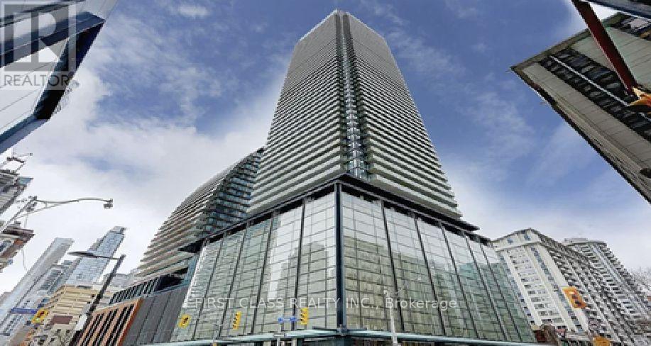 501 YONGE Unit 2805