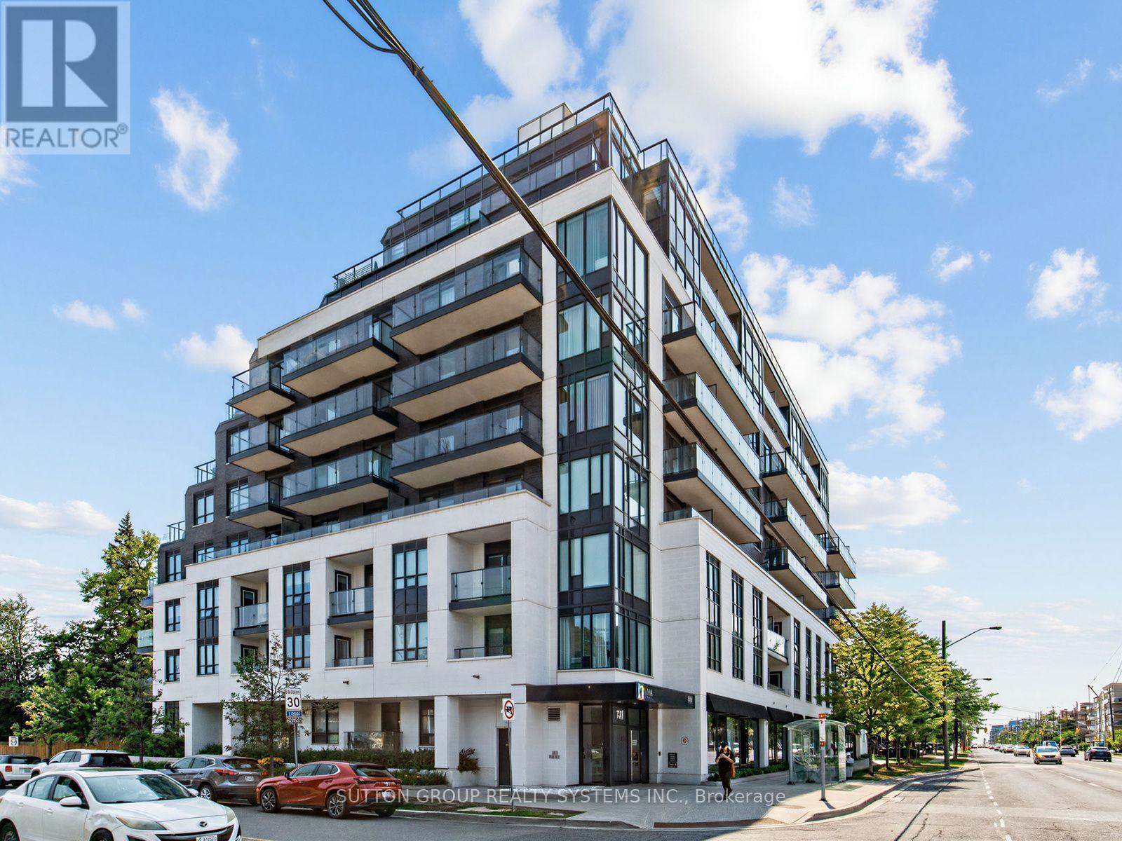 741 Sheppard Unit 502