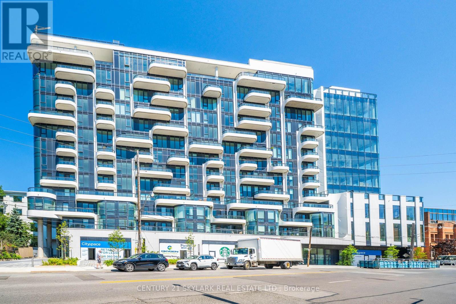 322 Dupont Unit 206