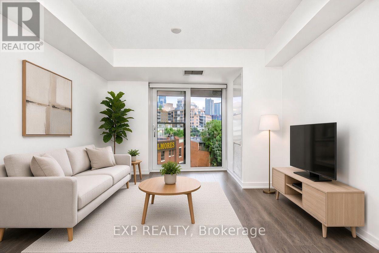 219 Dundas Unit 610