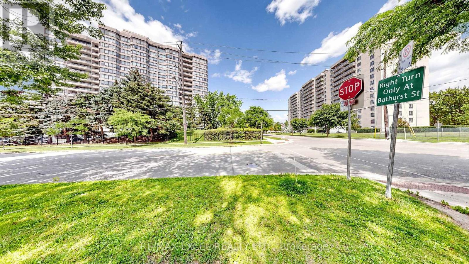 1101 Steeles Unit Ph103