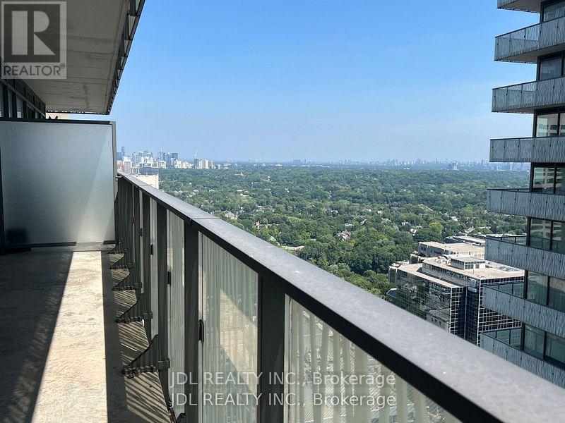 42 Charles Unit 3609