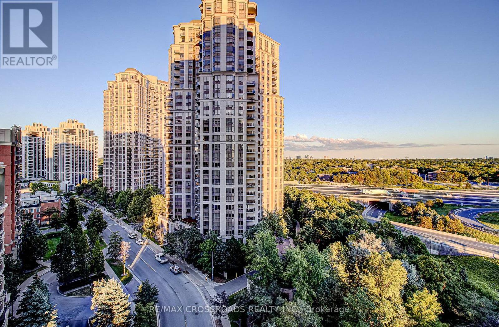 30 Harrison Garden Unit 1512