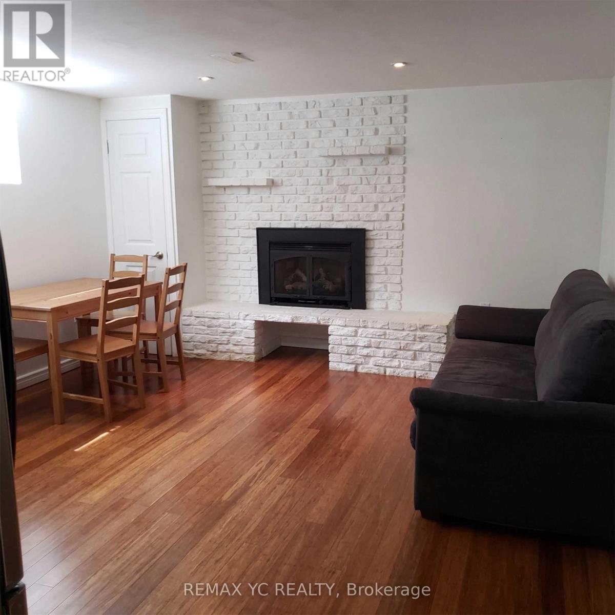 12 Monarchwood Unit Bsmt