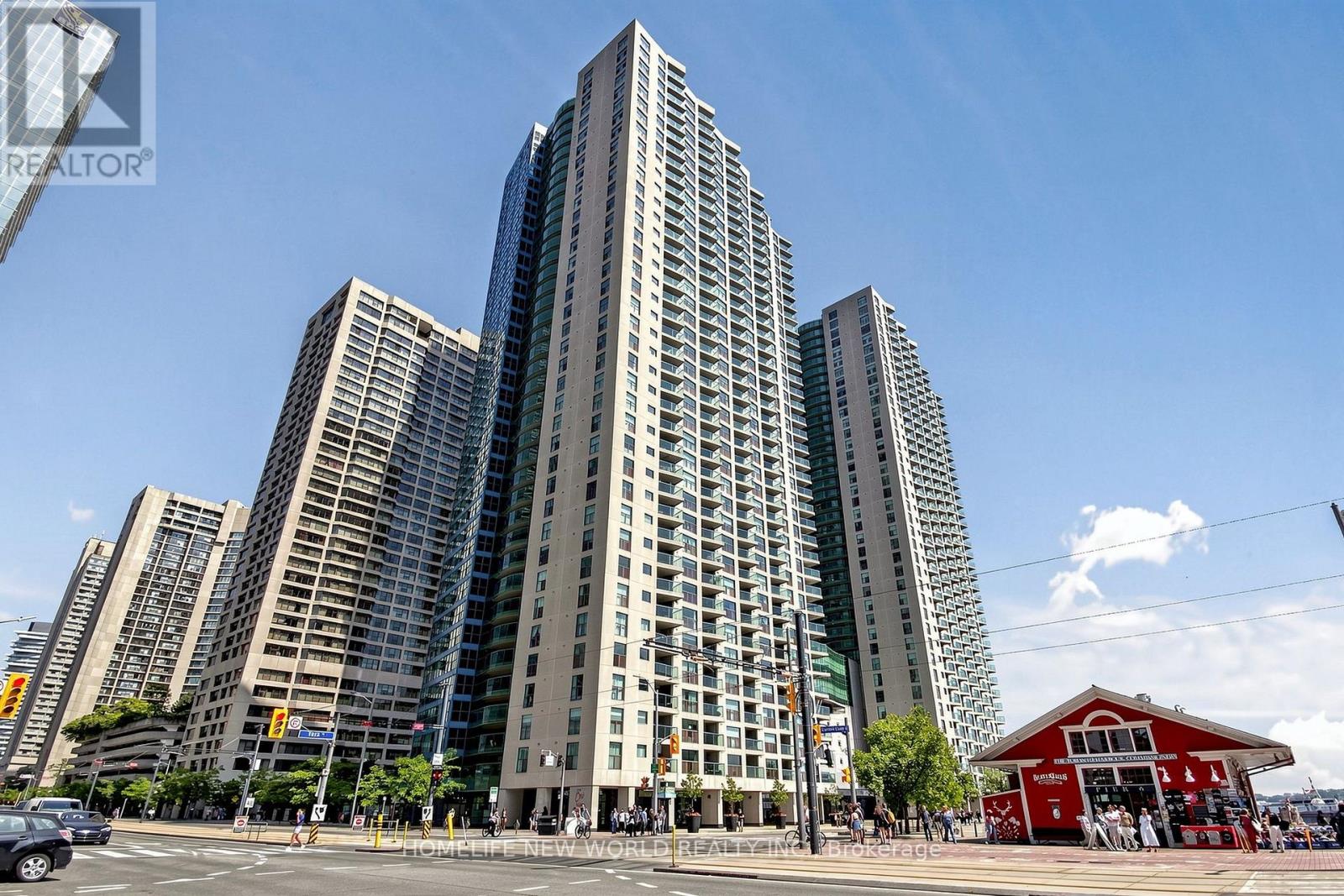 99 Harbour Unit 3512